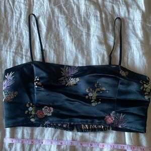 Cropped cami